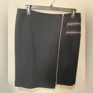 Elegant Black Zara Women. Zipper Detail Skirt